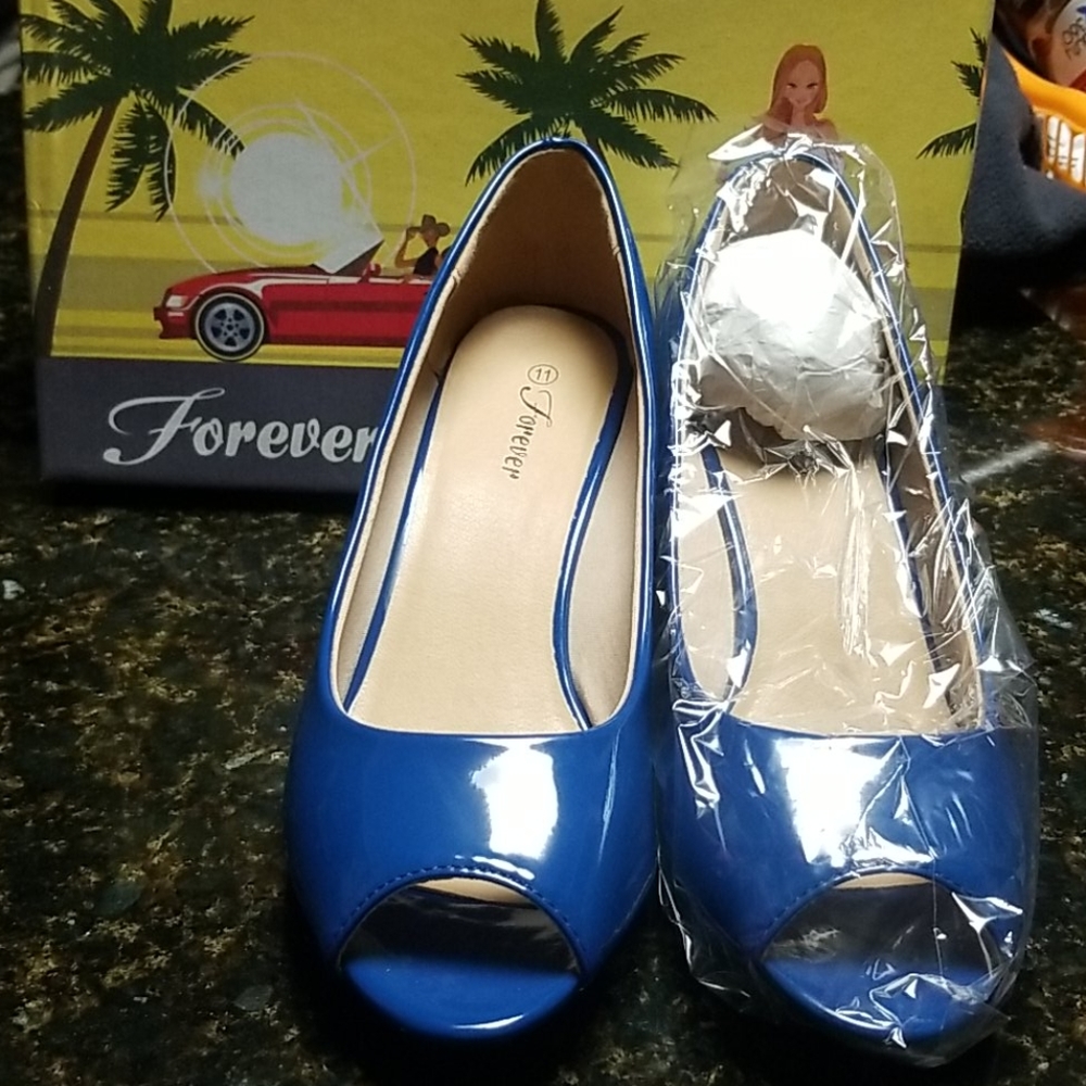 Royal blue peep toe shoes